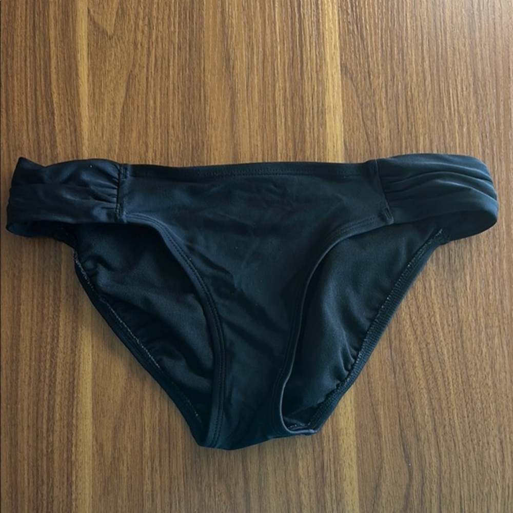 GUC Xhilaration Black Bikini Swimwear with Ruched Sides 🫧